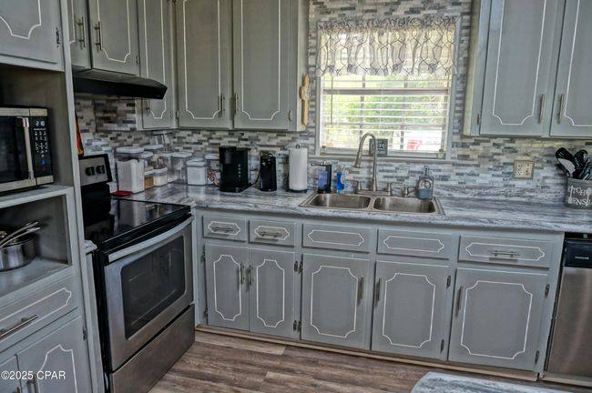 5585 Suncrest Rd, House other with 3 bedrooms, 2 bathrooms and null parking in Marianna FL | Image 11