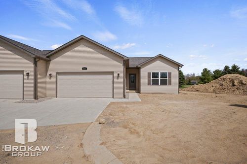 3371 Meadowridge Ct, Davison, MI, 48423-8451 | Card Image