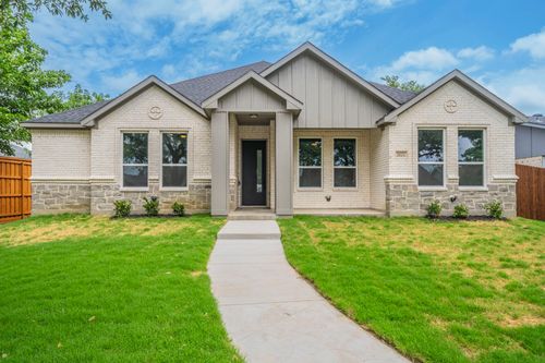 2021 Ash Hill Rd, Carrollton, TX, 75007-3101 | Card Image