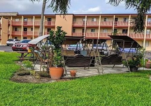 b323-4242 Heron Way, BRADENTON, FL, 34205-5010 | Card Image