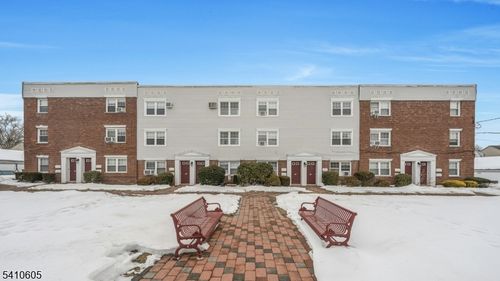 b-48 Hastings Ave, Rutherford, NJ, 07070-1802 | Card Image