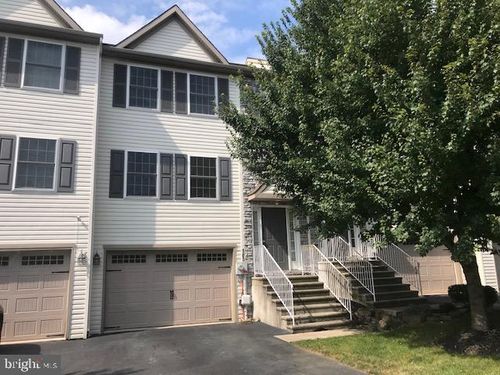 103 Gentlemens Way, LANCASTER, PA, 17603-5690 | Card Image