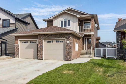 44 Hamptons Cres Se, Medicine Hat, AB, T1B0P5 | Card Image