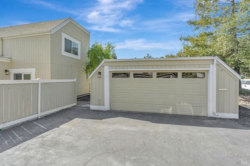 2589 Topaz Drive, Novato, CA, 94945 | Card Image