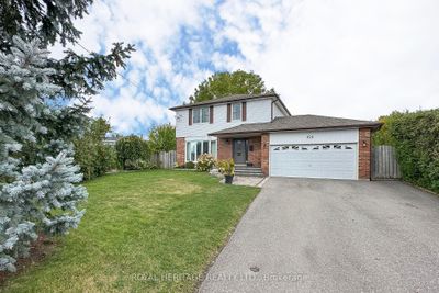 820 Hanworth Crt, House other with 3 bedrooms, 4 bathrooms and 5 parking in Pickering ON | Image 2