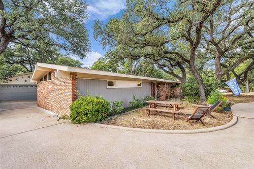 2112 Gregory Ln, Waco, TX, 76708-1229 | Card Image
