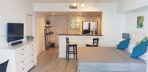 apt-1706-335 S Biscayne Blvd, Miami, FL, 33131-2327 | Card Image