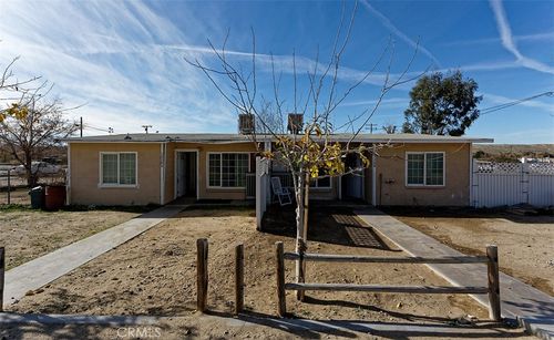 19288 3rd St, Oro Grande, CA, 92368-9556 | Card Image