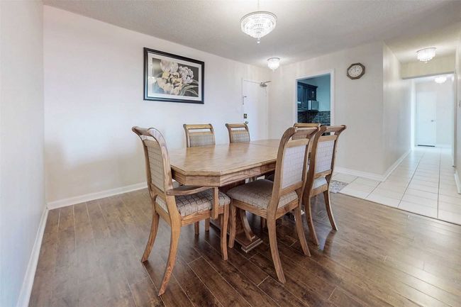 611 - 390 Dixon Rd, Condo with 3 bedrooms, 2 bathrooms and 1 parking in Etobicoke ON | Image 9