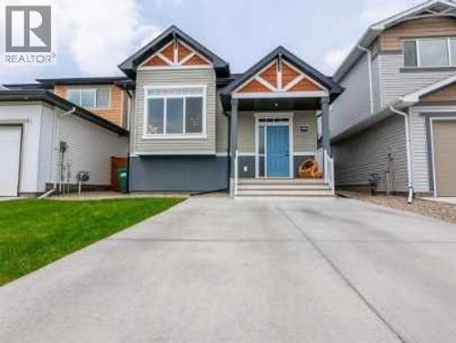 898 Greywolf Run N, Lethbridge, AB, T1H7G7 | Card Image