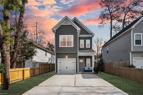 104 S Palm Ave, Virginia Beach, VA, 23452-1223 | Card Image