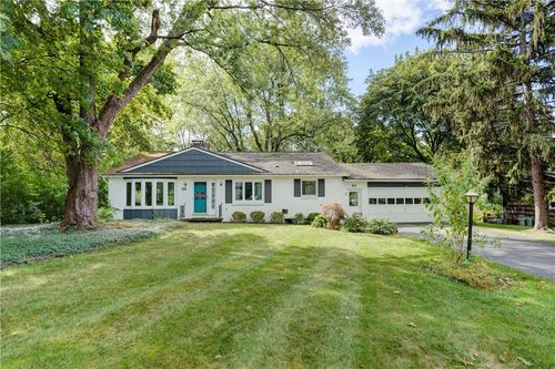 10 Crestview Dr, Pittsford, NY, 14534-2247 | Card Image