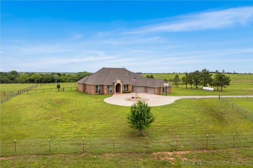 15697 State Highway 74, Wayne, OK, 73095-3356 | Card Image