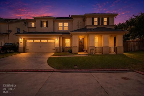 17990 Hidden Well Ln, Lathrop, CA, 95330-8996 | Card Image