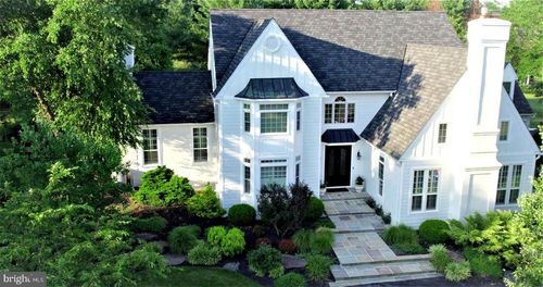 9 Weatherfield Dr, NEWTOWN, PA, 18940-2609 | Card Image
