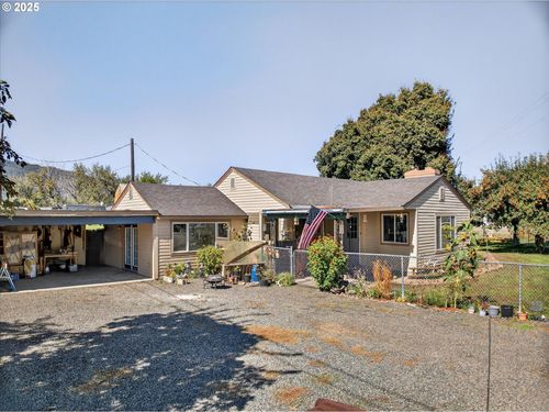 109 Highway 82, Lostine, OR, 97857-6460 | Card Image