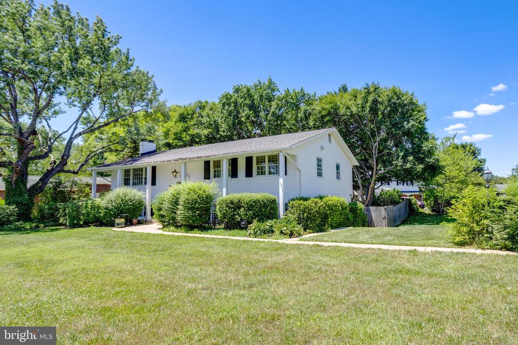 Residential in FAIRFAX 2