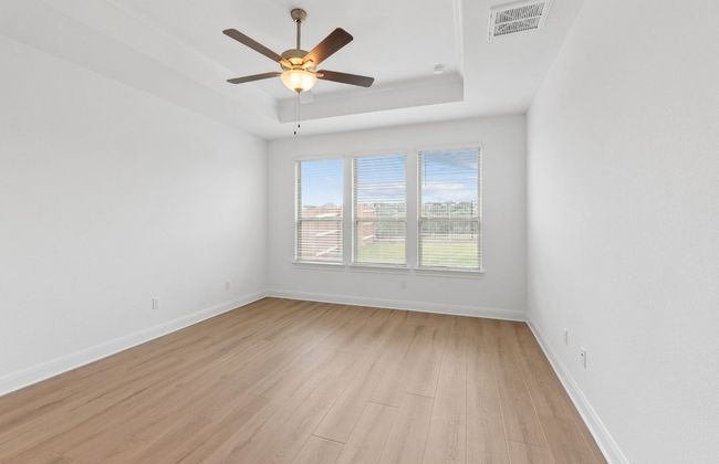 6505 Apache Plum Ln, House other with 3 bedrooms, 3 bathrooms and null parking in Spicewood TX | Image 10