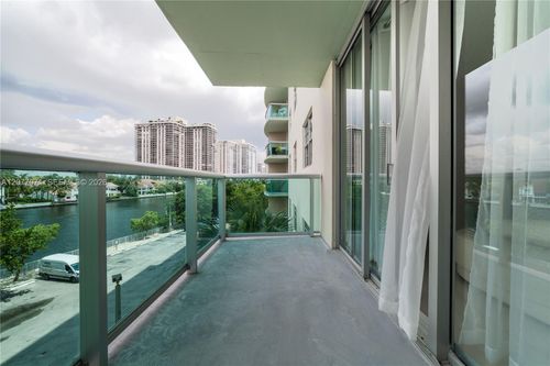 419-19390 Collins Ave, Sunny Isles Beach, FL, 33160-2200 | Card Image