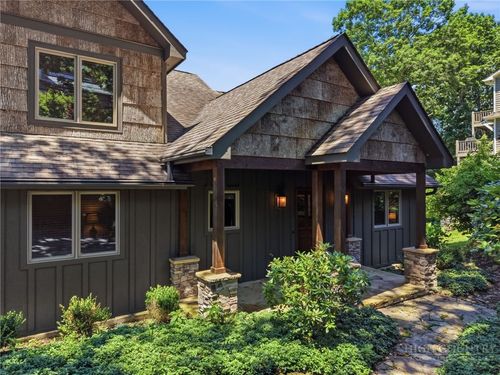 368 Spruce Pine Trl, Blowing Rock, NC, 28605-9118 | Card Image