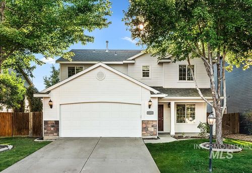 5966 N Silver Maple Ave, Meridian, ID, 83646-6172 | Card Image