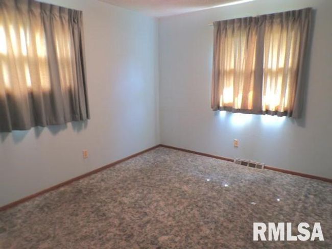 23 Sunny Hill Dr, House other with 4 bedrooms, 2 bathrooms and null parking in Orion IL | Image 16