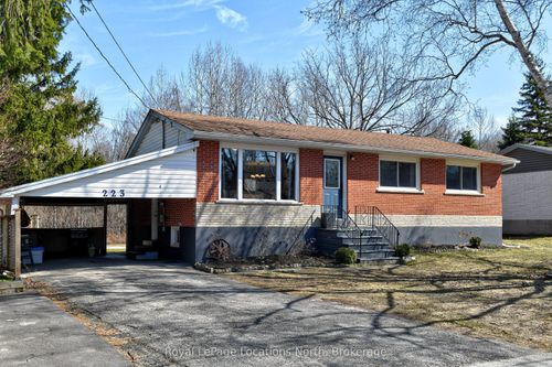 223 Graham St, Meaford, ON, N4L1A9 | Card Image