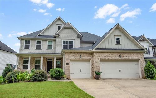 207 Wild Rose Cir, Holly Springs, GA, 30115-9371 | Card Image