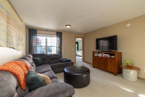 402-2610 133rd St W, Rosemount, MN, 55068-2849 | Card Image