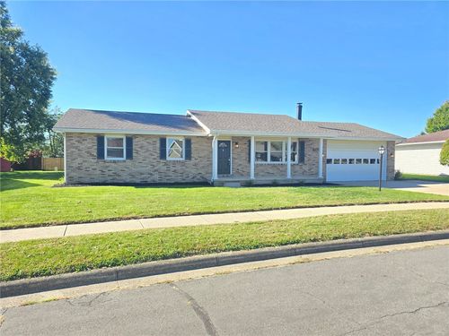 609 Spring Ave, Washington Court House, OH, 43160-1743 | Card Image