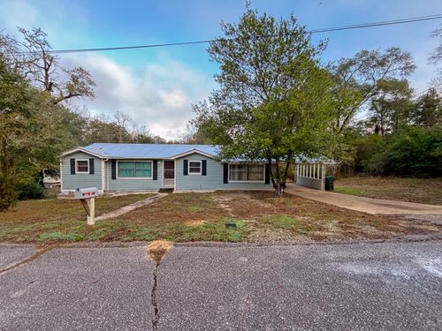 411 E Sloss Ave, DeFuniak Springs, FL, 32433-1961 | Card Image