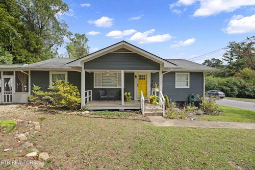 110 Malvern Rd, Oak Ridge, TN, 37830-5325 | Card Image