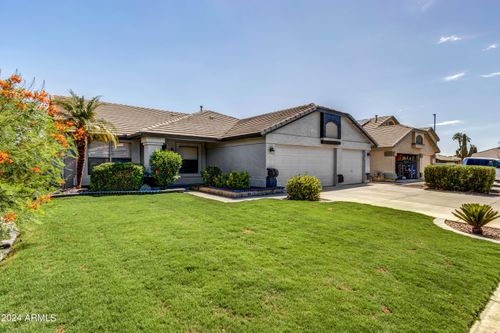 1113 E Betsy Ln, Gilbert, AZ, 85296-9718 | Card Image