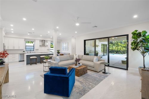 2721 Van Buren Ave, Naples, FL, 34112-7624 | Card Image
