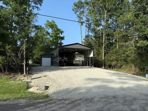 135 Canadian Dr, Trinity, TX, 75862-5232 | Card Image