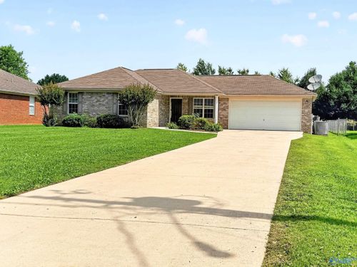 327 Shady Ln, Hazel Green, AL, 35750-7603 | Card Image