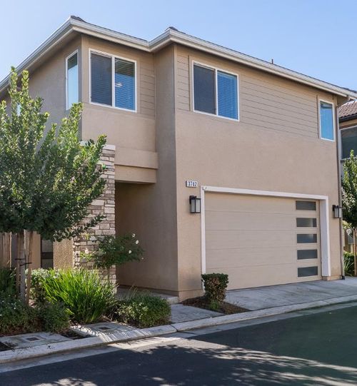 3742 Longford Way, Clovis, CA, 93619-5315 | Card Image