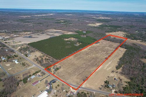 N5792 Highway 58, LEMONWEIR, WI, 53950 | Card Image