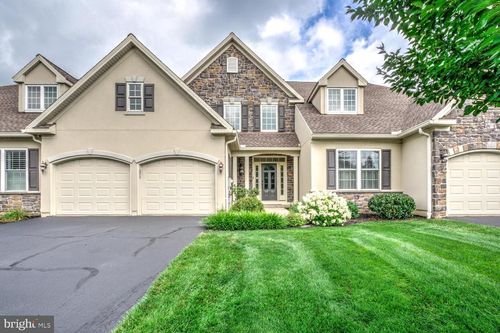 802 Huntington Pl, LANCASTER, PA, 17601-1293 | Card Image