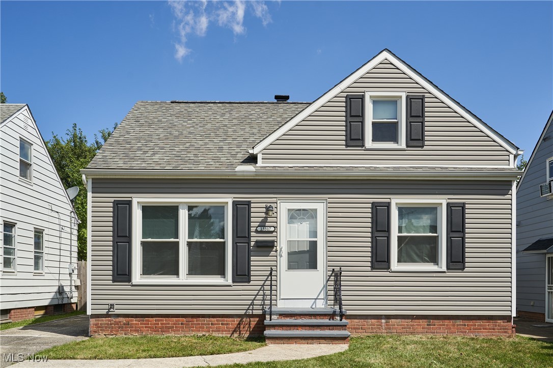 Maplewood Ave, Maple Heights, OH 44137
