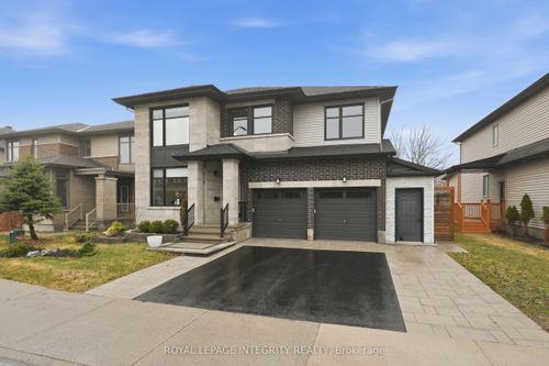 211 Cooks Mill Crescent, Blossom Park - Airport and Area, ON, K1V2N1 | Card Image