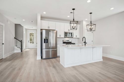 444 Queenview Ln, Charleston, SC, 29414-8257 | Card Image