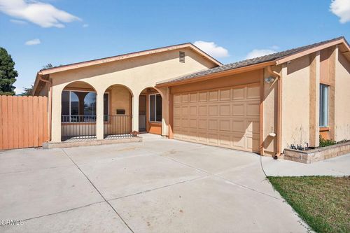 6957 Heron St, Ventura, CA, 93003-7123 | Card Image
