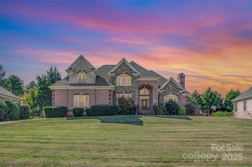 132 Sink Farm Rd, Mooresville, NC, 28115-9742 | Card Image