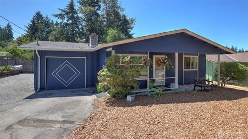 16203 Se Petrovitsky Rd, Renton, WA, 98058-9506 | Card Image