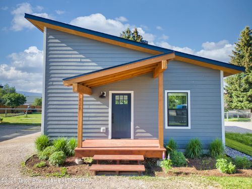436 E Little Ave, Driggs, ID, 83422-5100 | Card Image