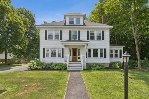14 Yarmouth Road, Gray, ME, 04039 | Card Image