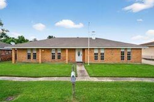 1305 Orchid Dr, Harvey, LA, 70058-2419 | Card Image