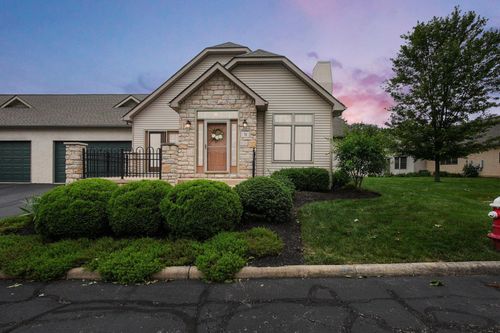 31 Timmons Woods Dr, Delaware, OH, 43015-3932 | Card Image