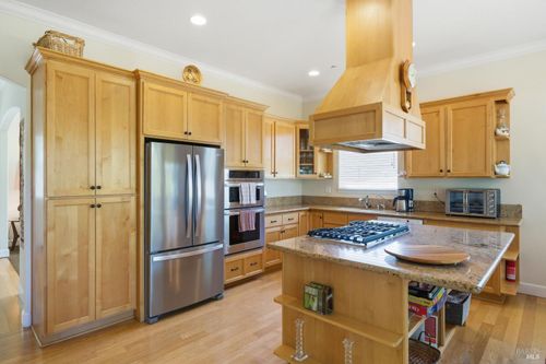 9056 Blessies Path, Graton, CA, 95444-9365 | Card Image